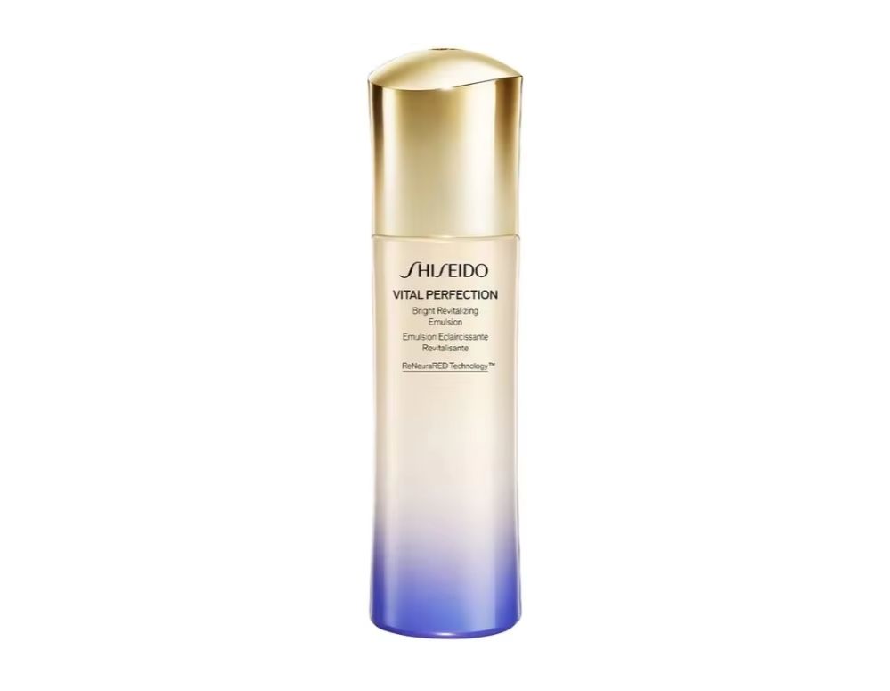 Shiseido Vital Protection Brig - огляд і ціна Luxury Skincare Aesthetic